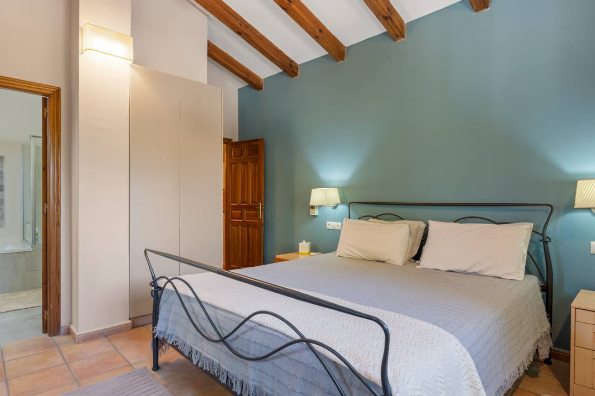 Herverkoop - Country House -
Catral