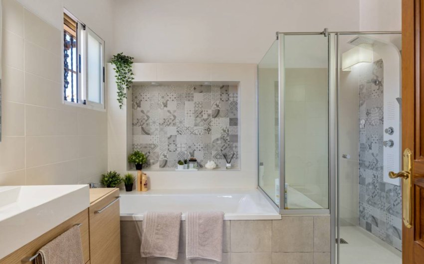 Herverkoop - Country House -
Catral