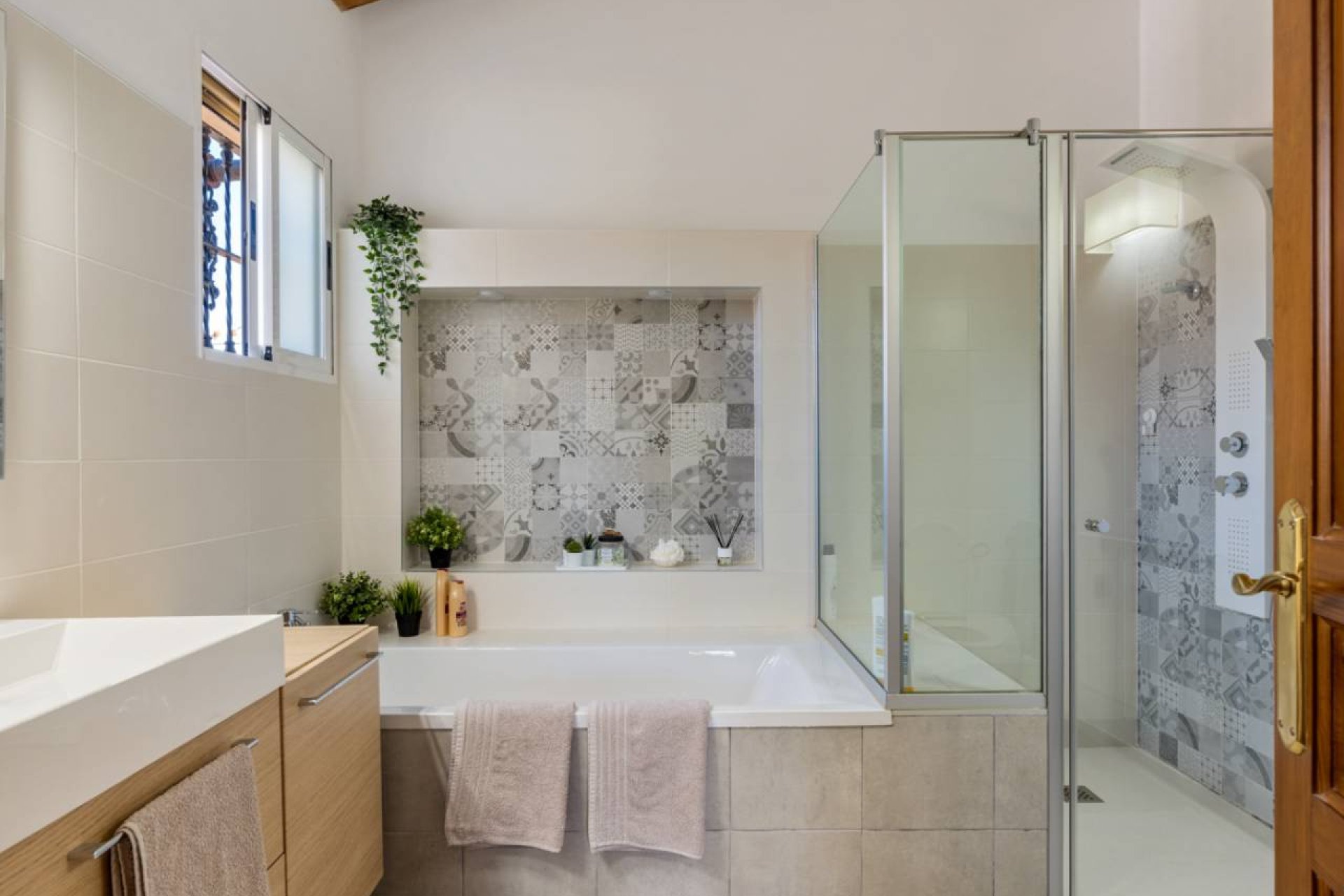 Herverkoop - Country House -
Catral