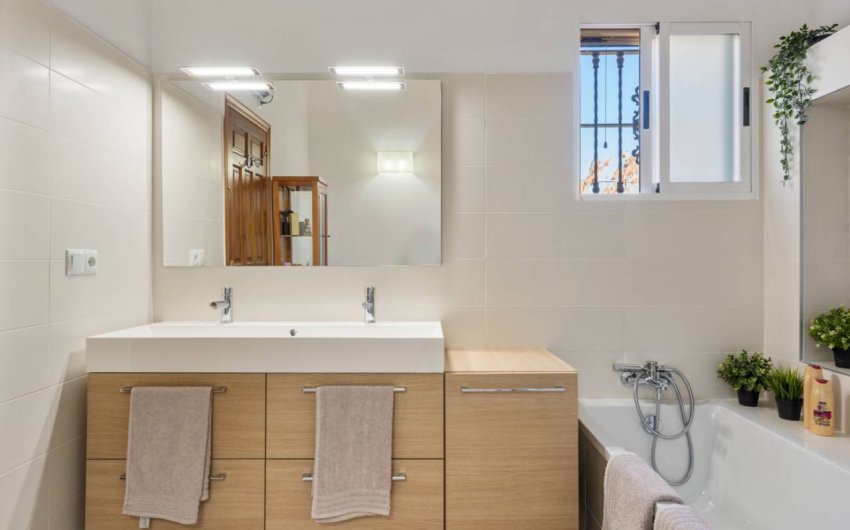 Herverkoop - Country House -
Catral