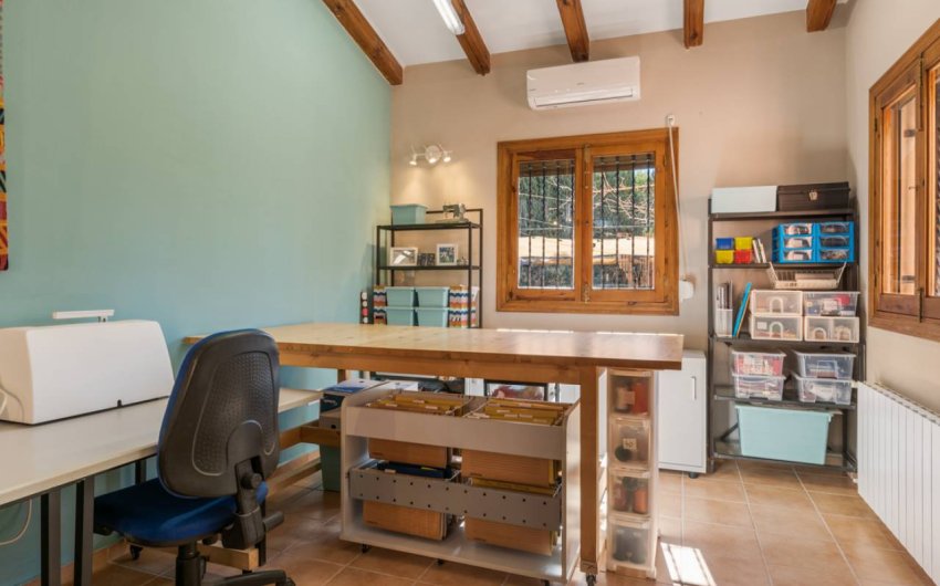 Herverkoop - Country House -
Catral