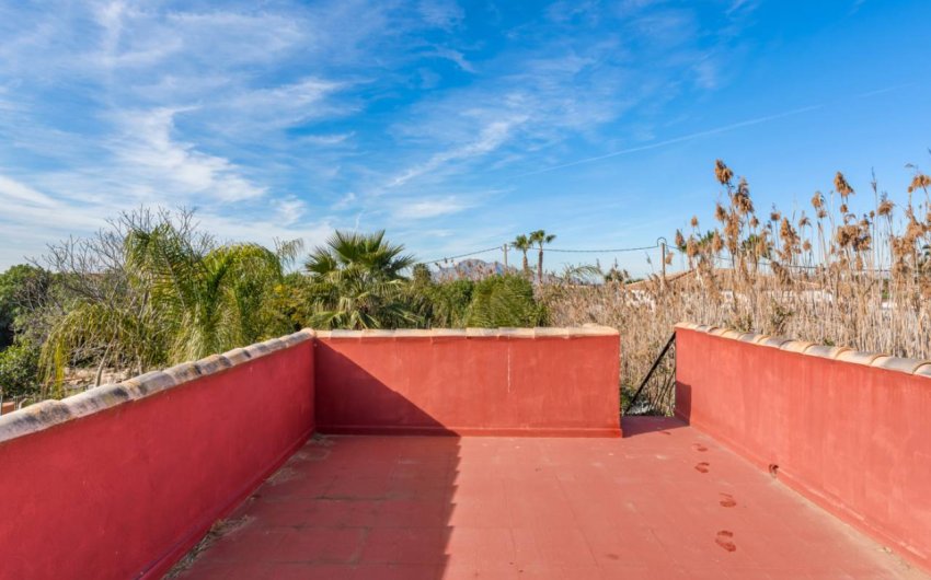 Herverkoop - Country House -
Catral