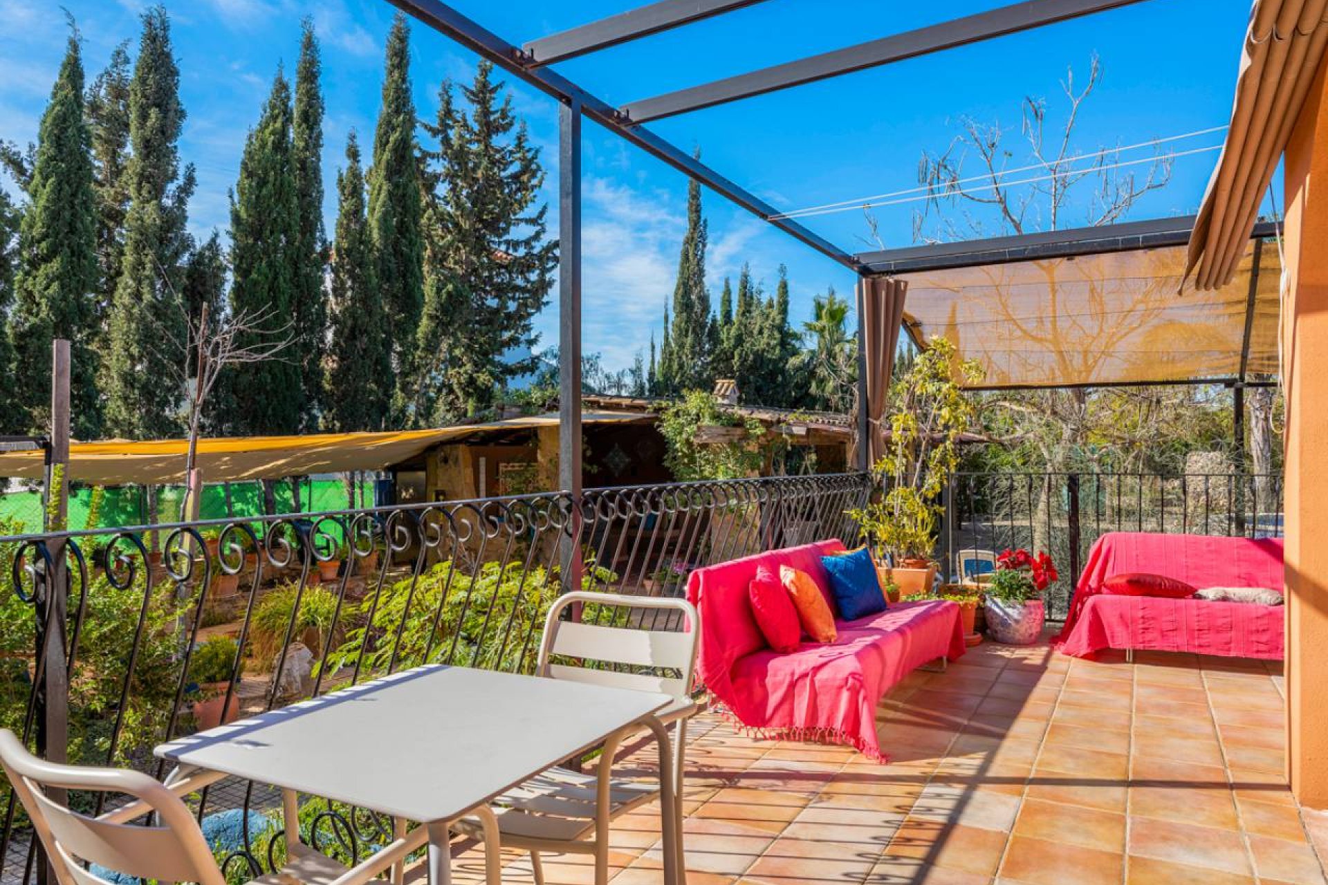 Herverkoop - Country House -
Catral