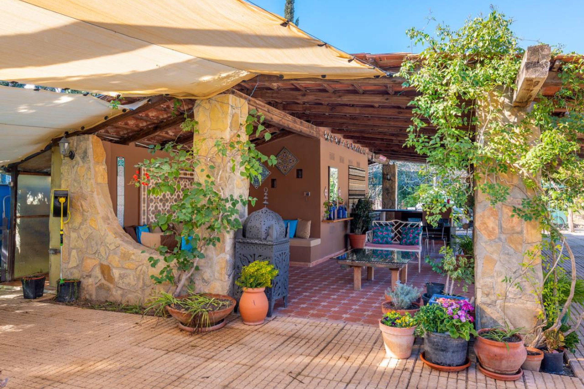 Herverkoop - Country House -
Catral