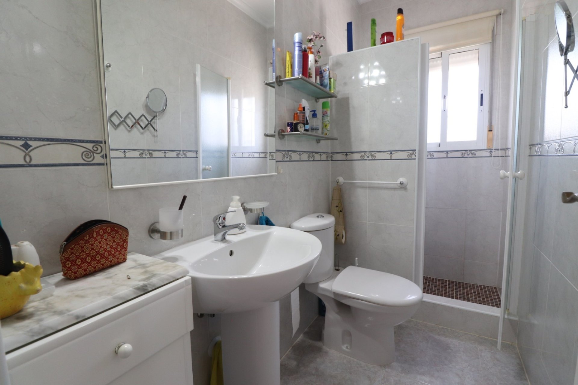 Herverkoop - Country House -
Catral