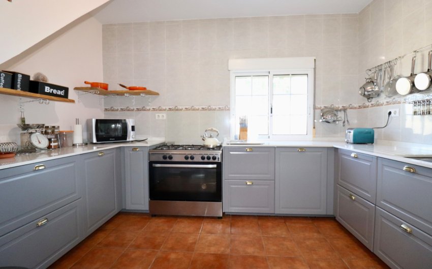 Herverkoop - Country House -
Catral