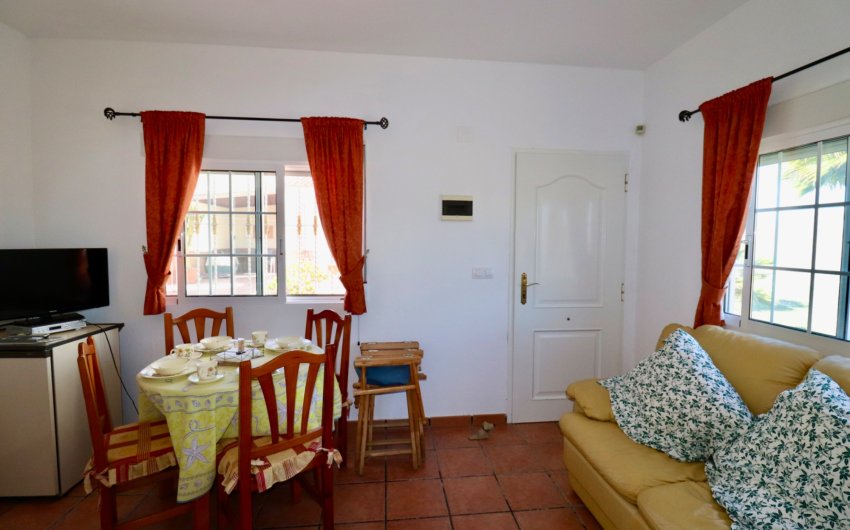 Herverkoop - Country House -
Catral