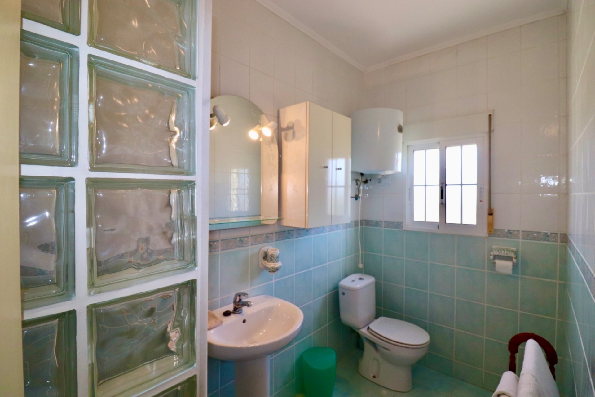 Herverkoop - Country House -
Catral