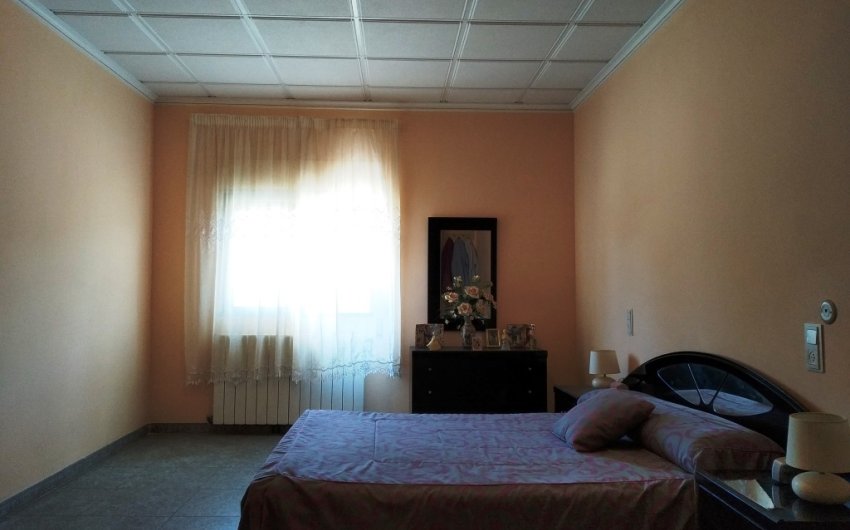 Herverkoop - Country House -
Cocentaina