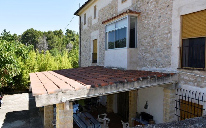 Herverkoop - Country House -
Cocentaina