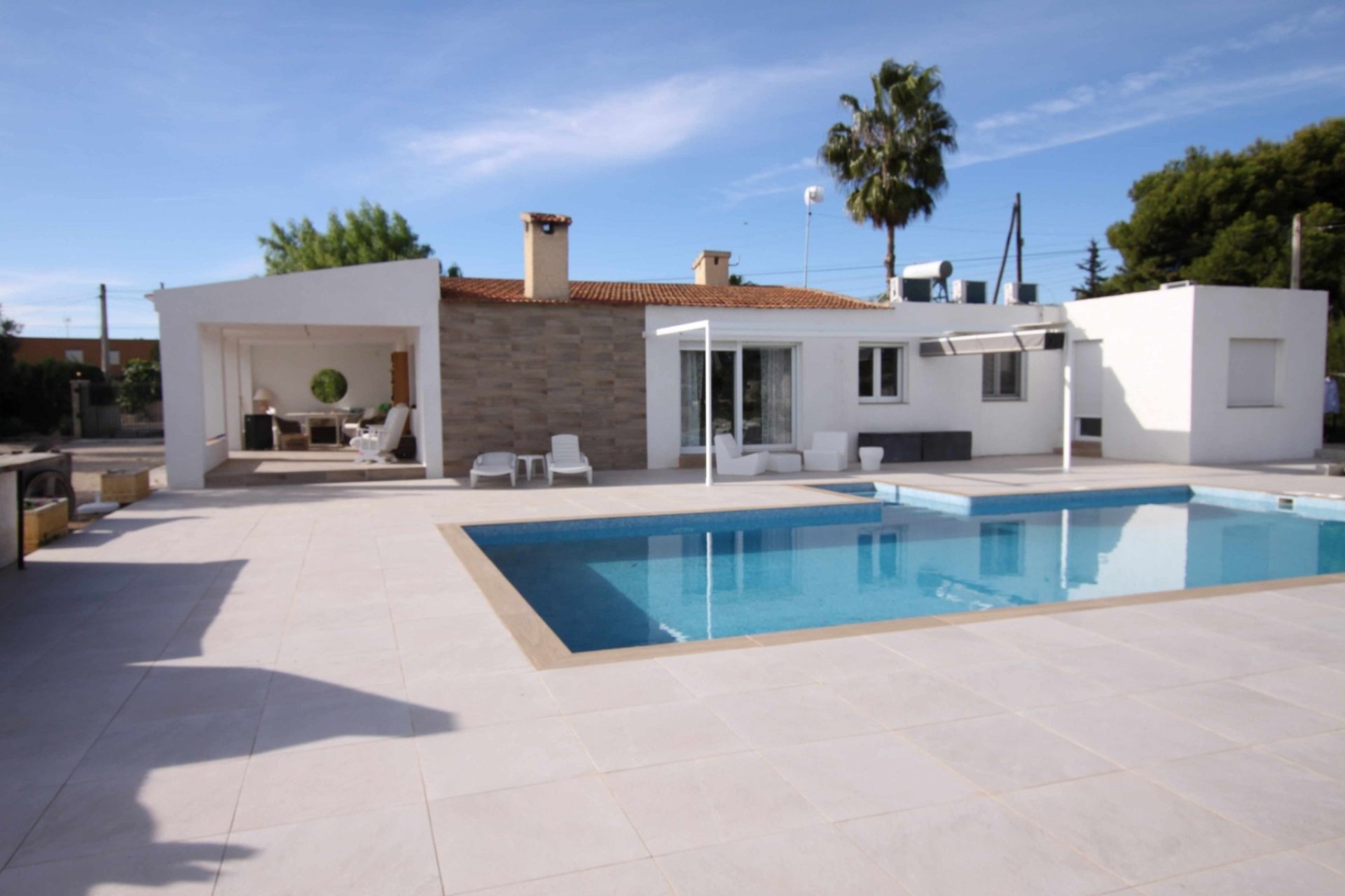 Herverkoop - Country House -
Crevillente