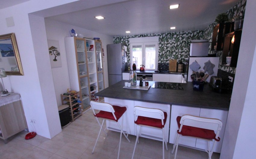 Herverkoop - Country House -
Crevillente