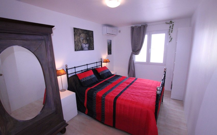 Herverkoop - Country House -
Crevillente