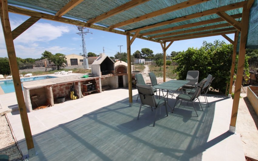 Herverkoop - Country House -
Crevillente