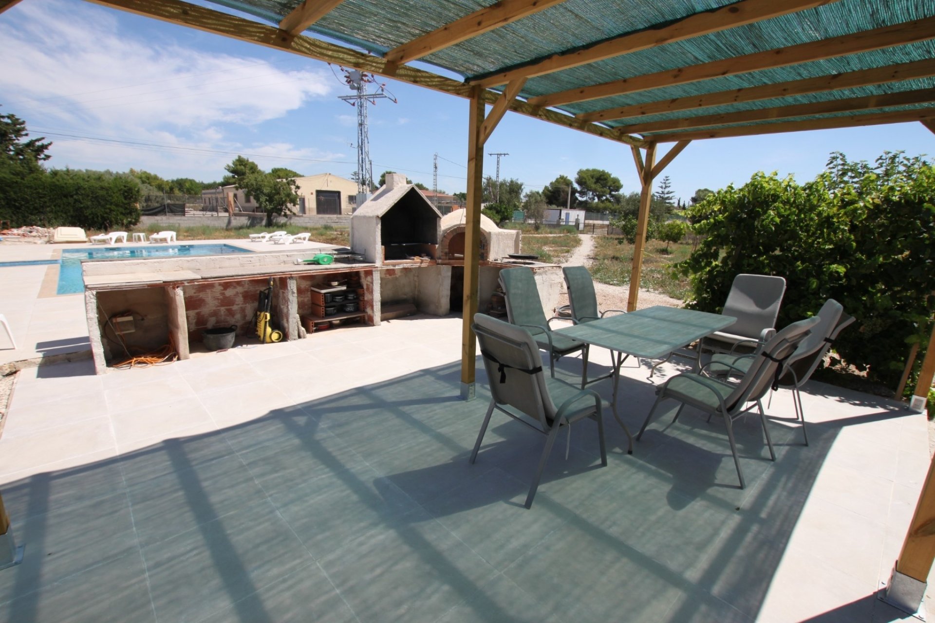 Herverkoop - Country House -
Crevillente