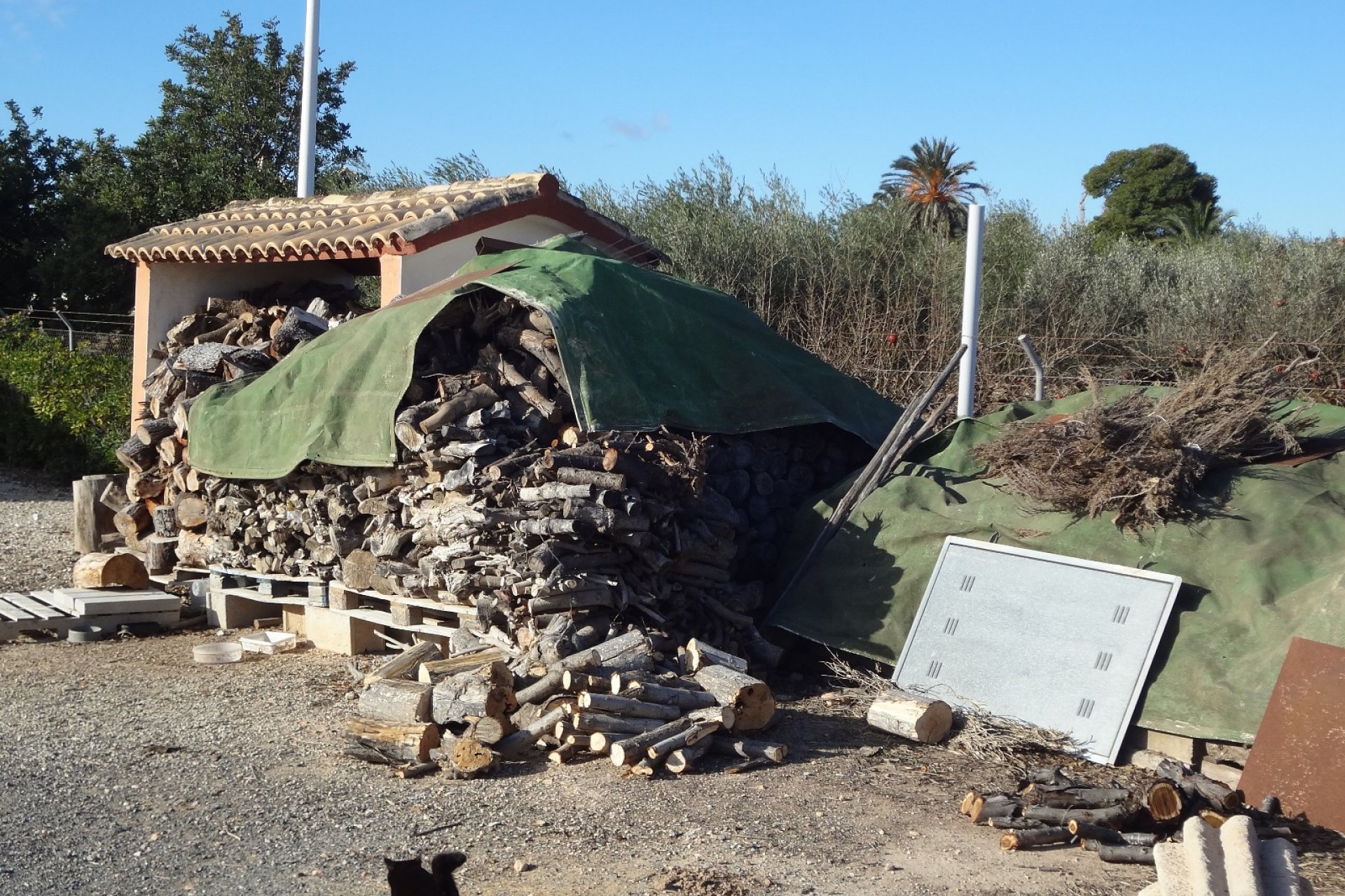 Herverkoop - Country House -
El Altet