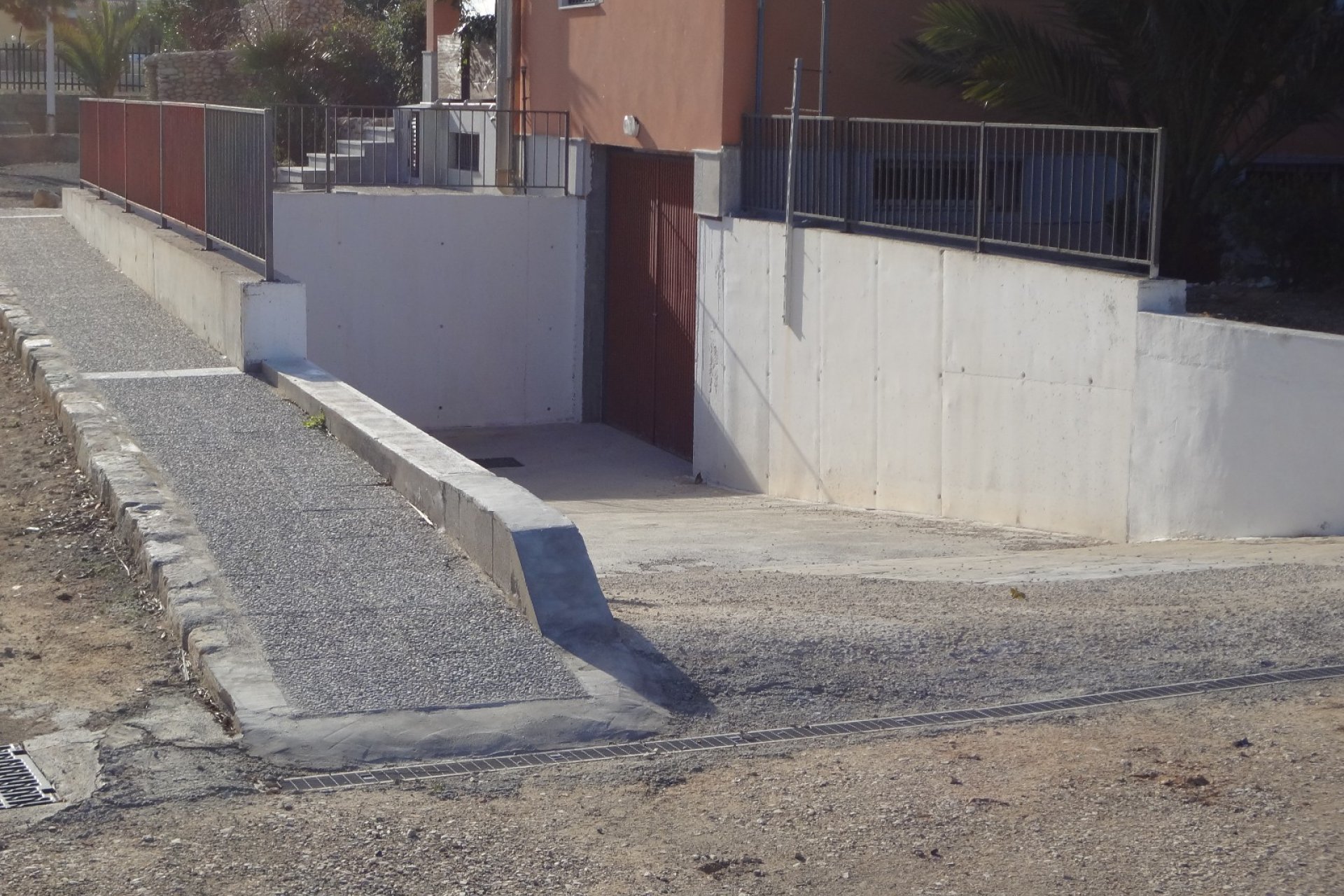 Herverkoop - Country House -
El Altet