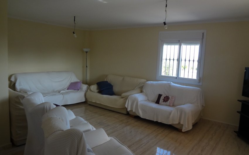 Herverkoop - Country House -
El Altet