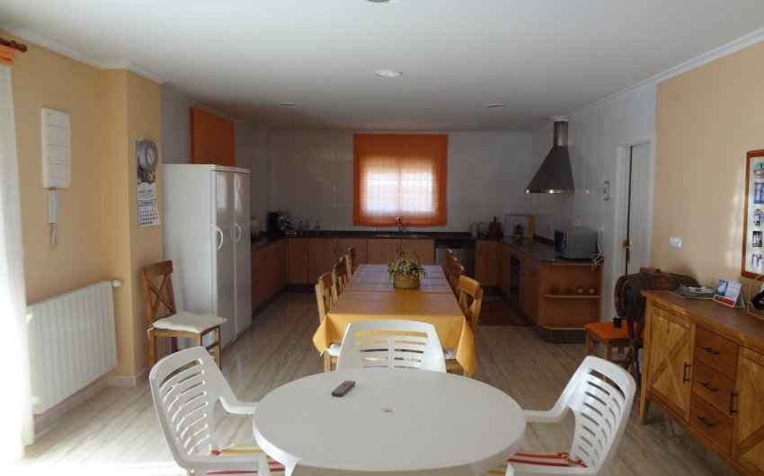 Herverkoop - Country House -
El Altet