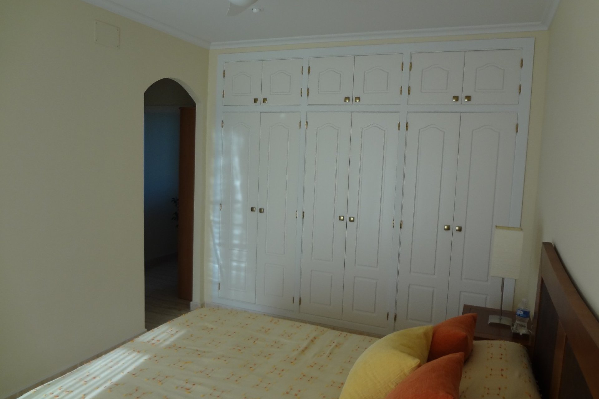 Herverkoop - Country House -
El Altet