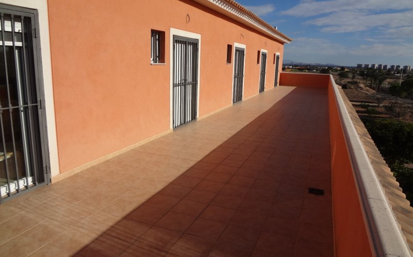 Herverkoop - Country House -
El Altet