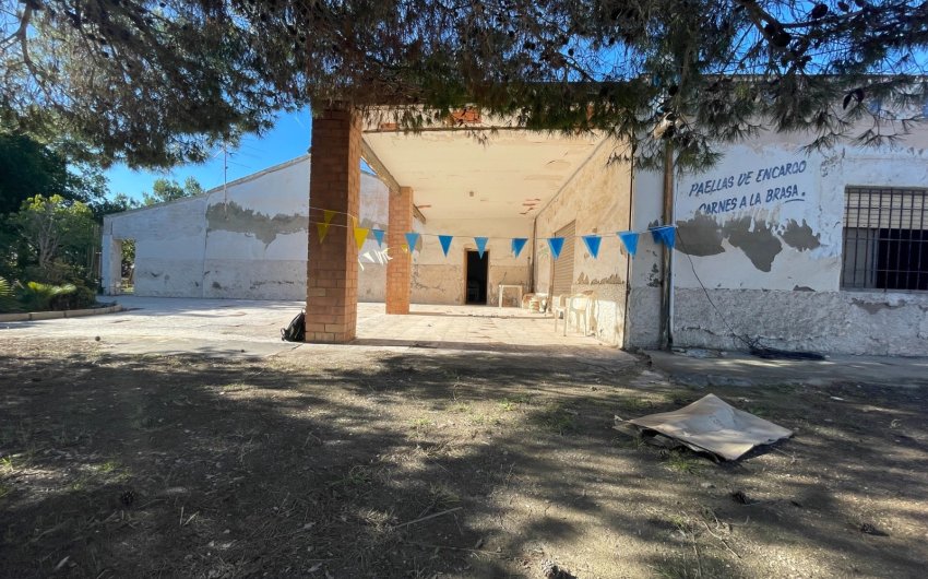 Herverkoop - Country House -
Elche - Costa Blanca