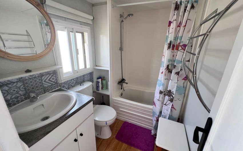 Herverkoop - Country House -
Elche - La Marina