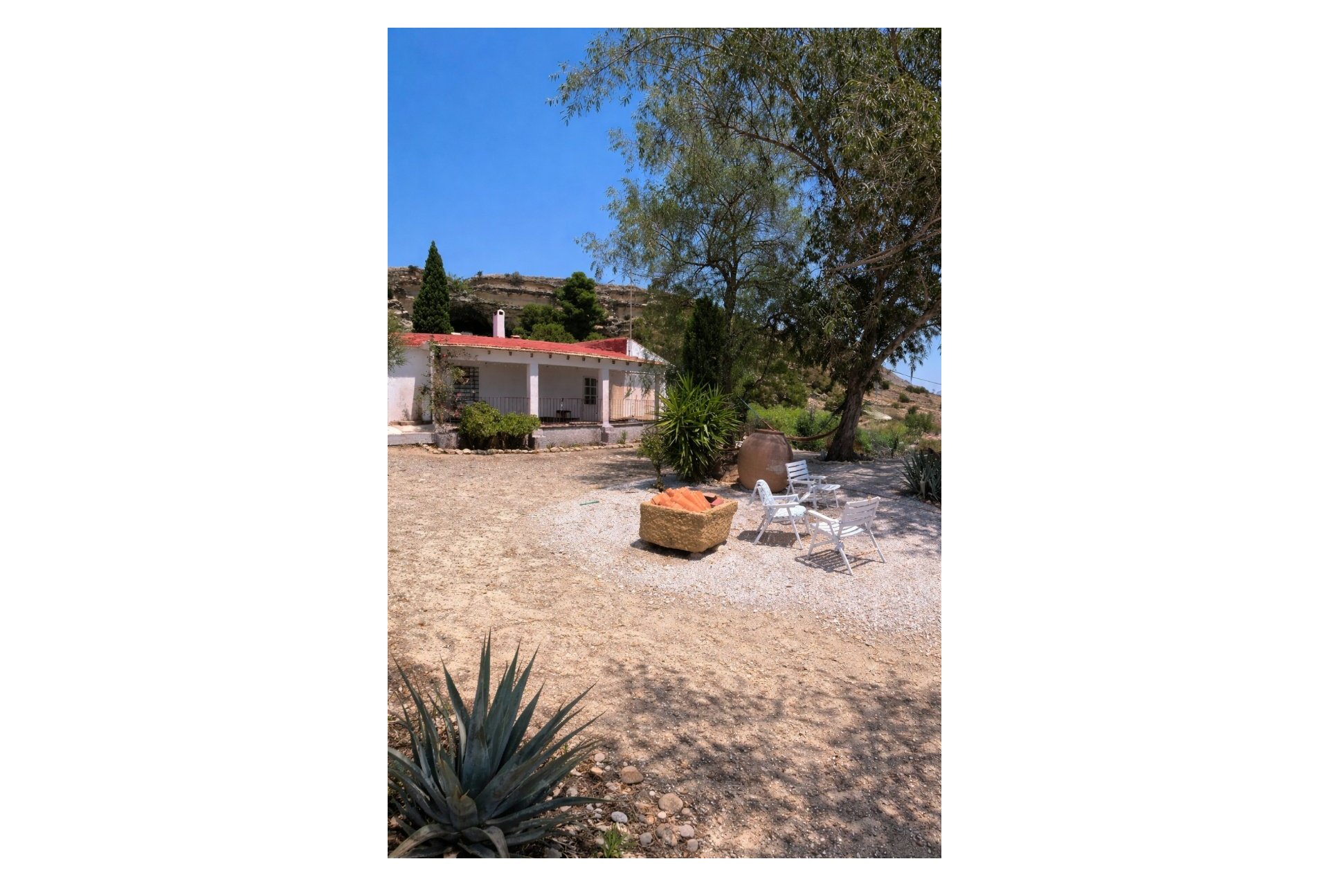 Herverkoop - Country House -
Fortuna - Inland