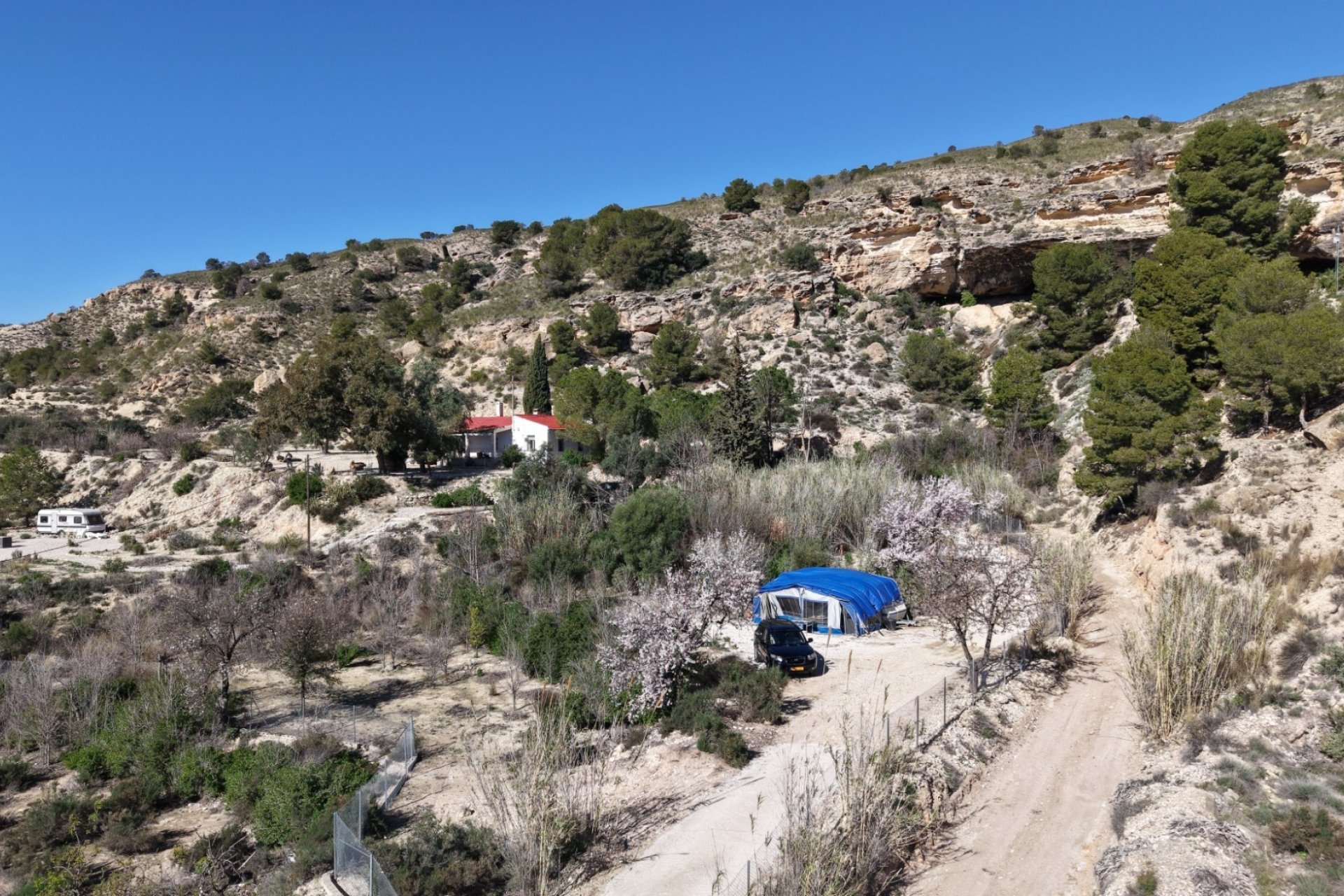 Herverkoop - Country House -
Fortuna - Inland