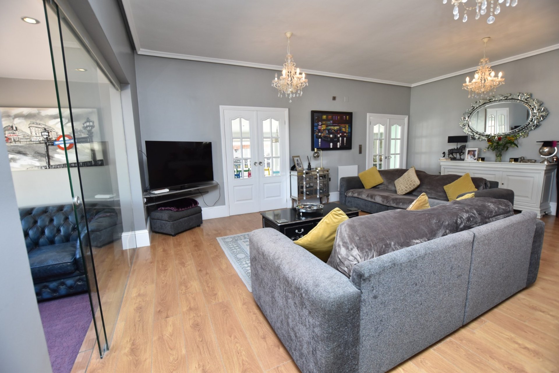 Herverkoop - Country House -
Heredades - Heradades