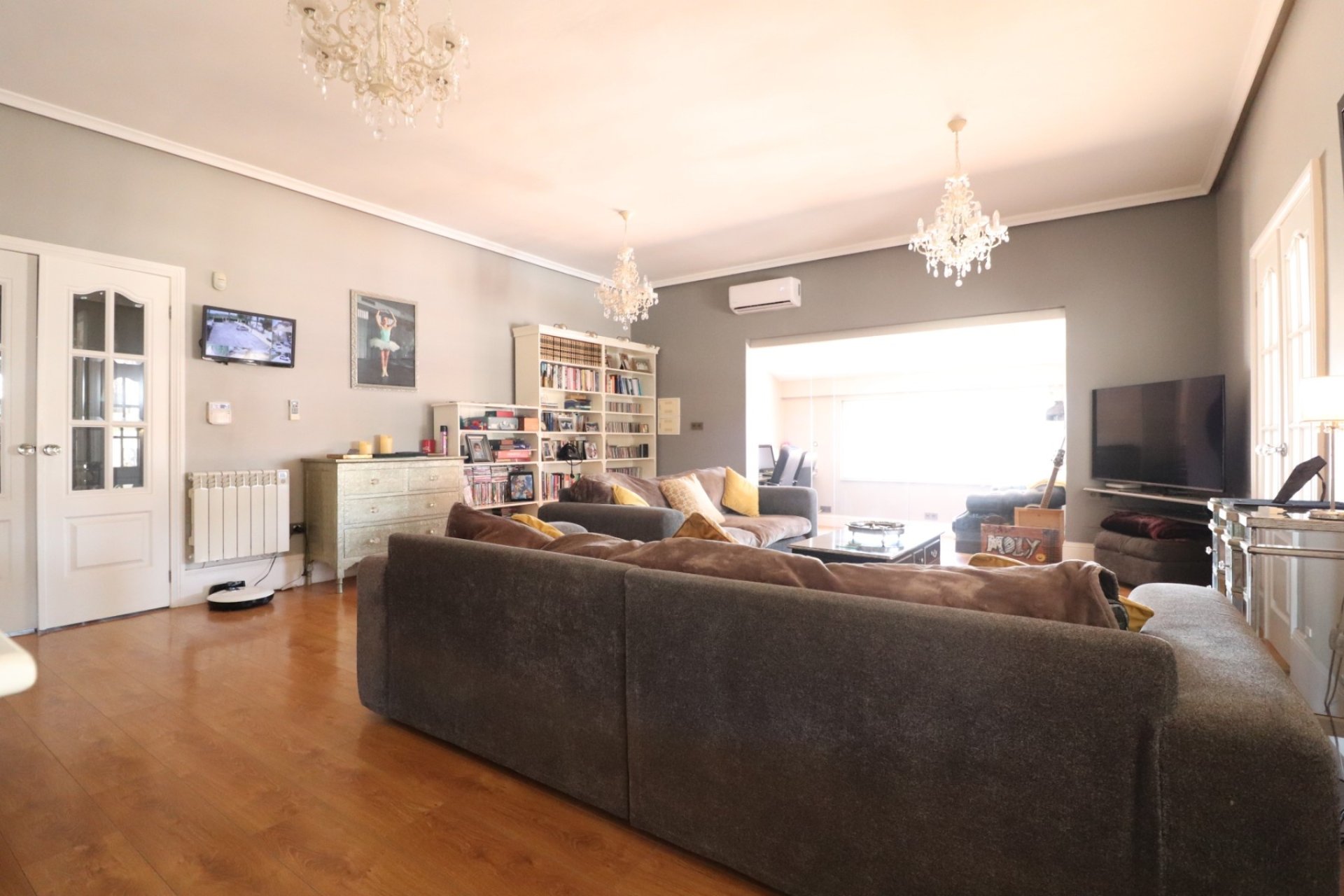 Herverkoop - Country House -
Heredades