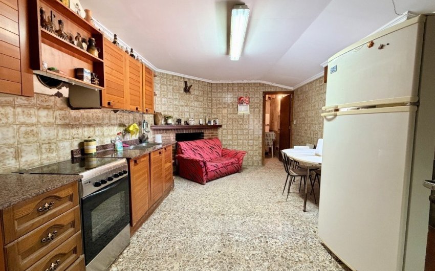 Herverkoop - Country House -
La Marina - Costa Blanca