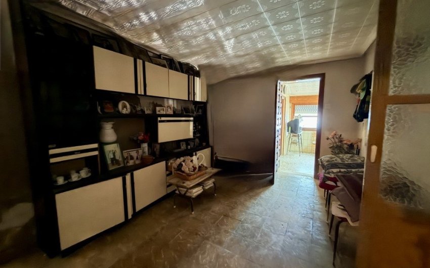 Herverkoop - Country House -
La Marina - Costa Blanca