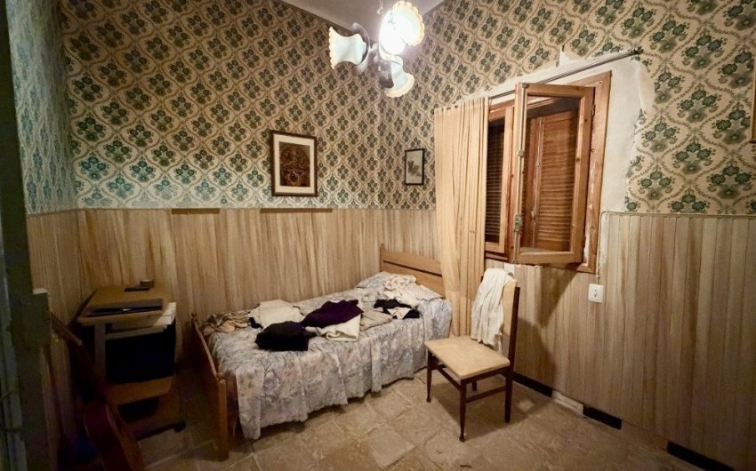 Herverkoop - Country House -
La Marina - Costa Blanca