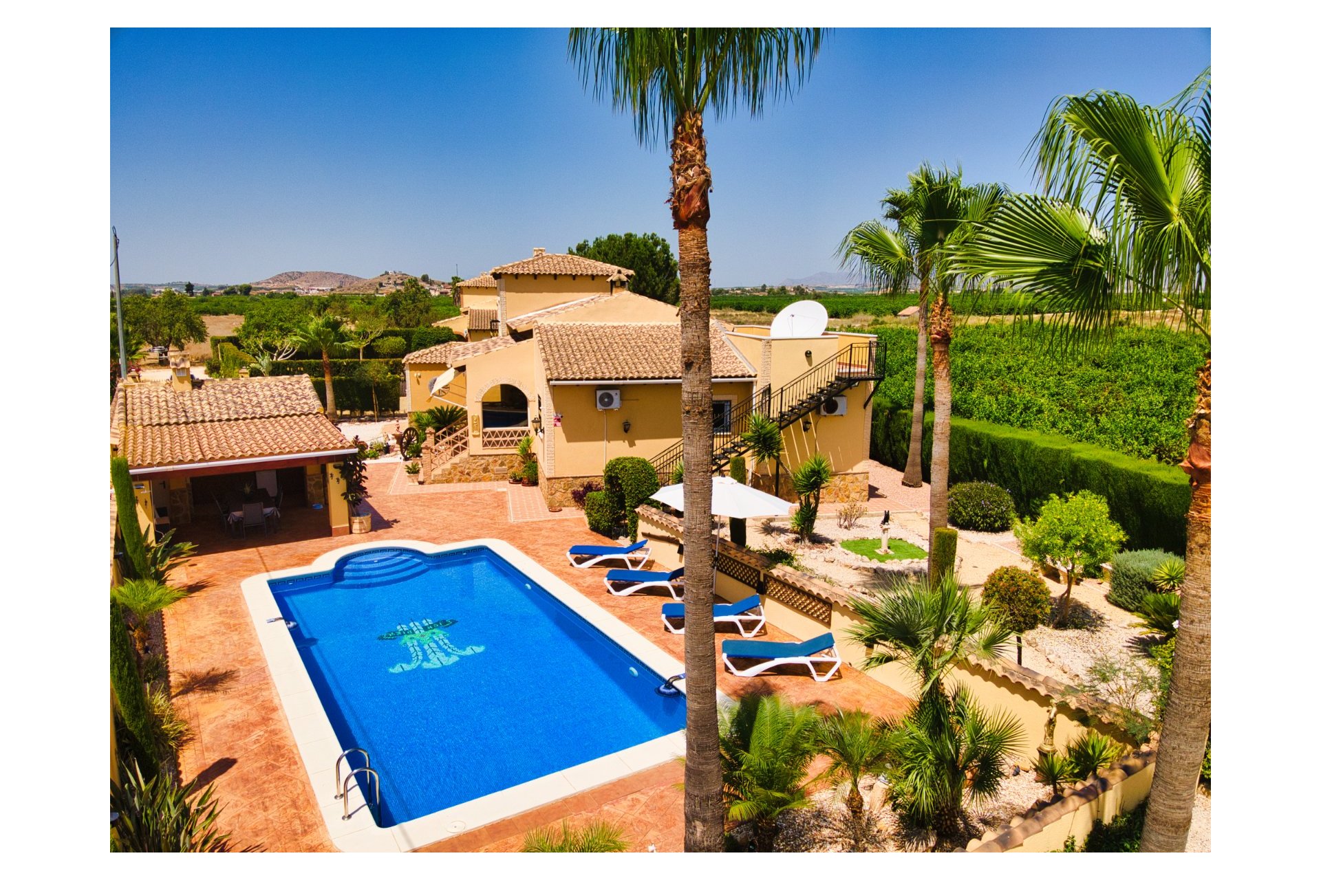 Herverkoop - Country House -
La Murada