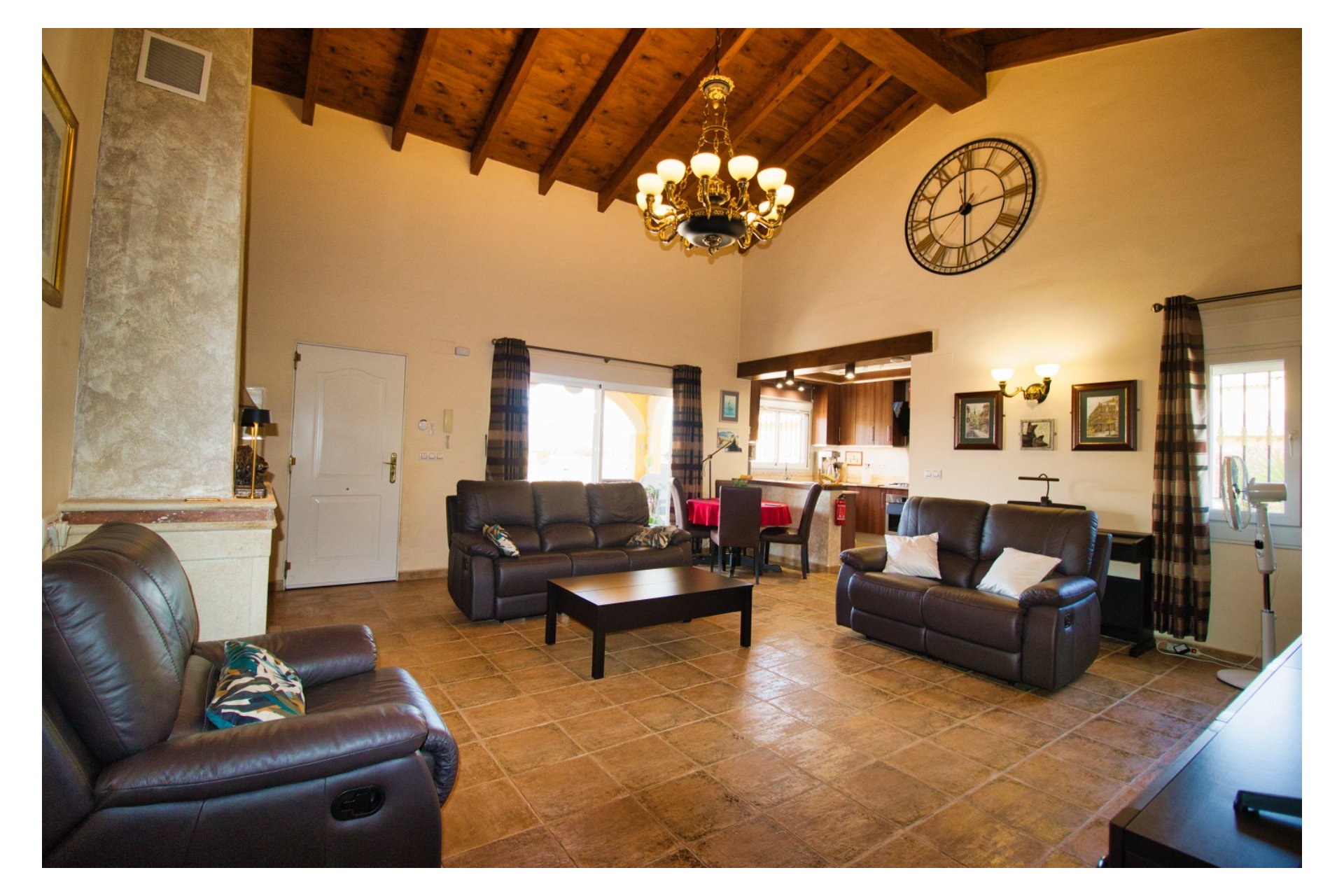 Herverkoop - Country House -
La Murada