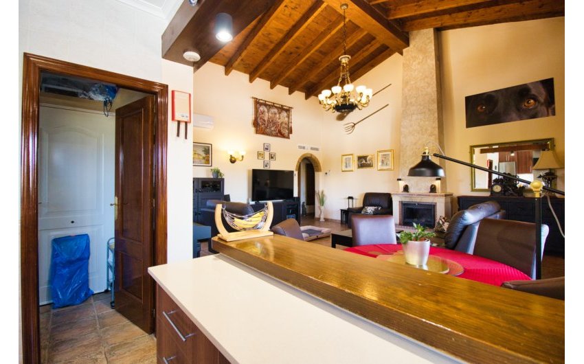 Herverkoop - Country House -
La Murada