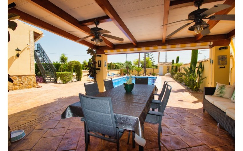 Herverkoop - Country House -
La Murada