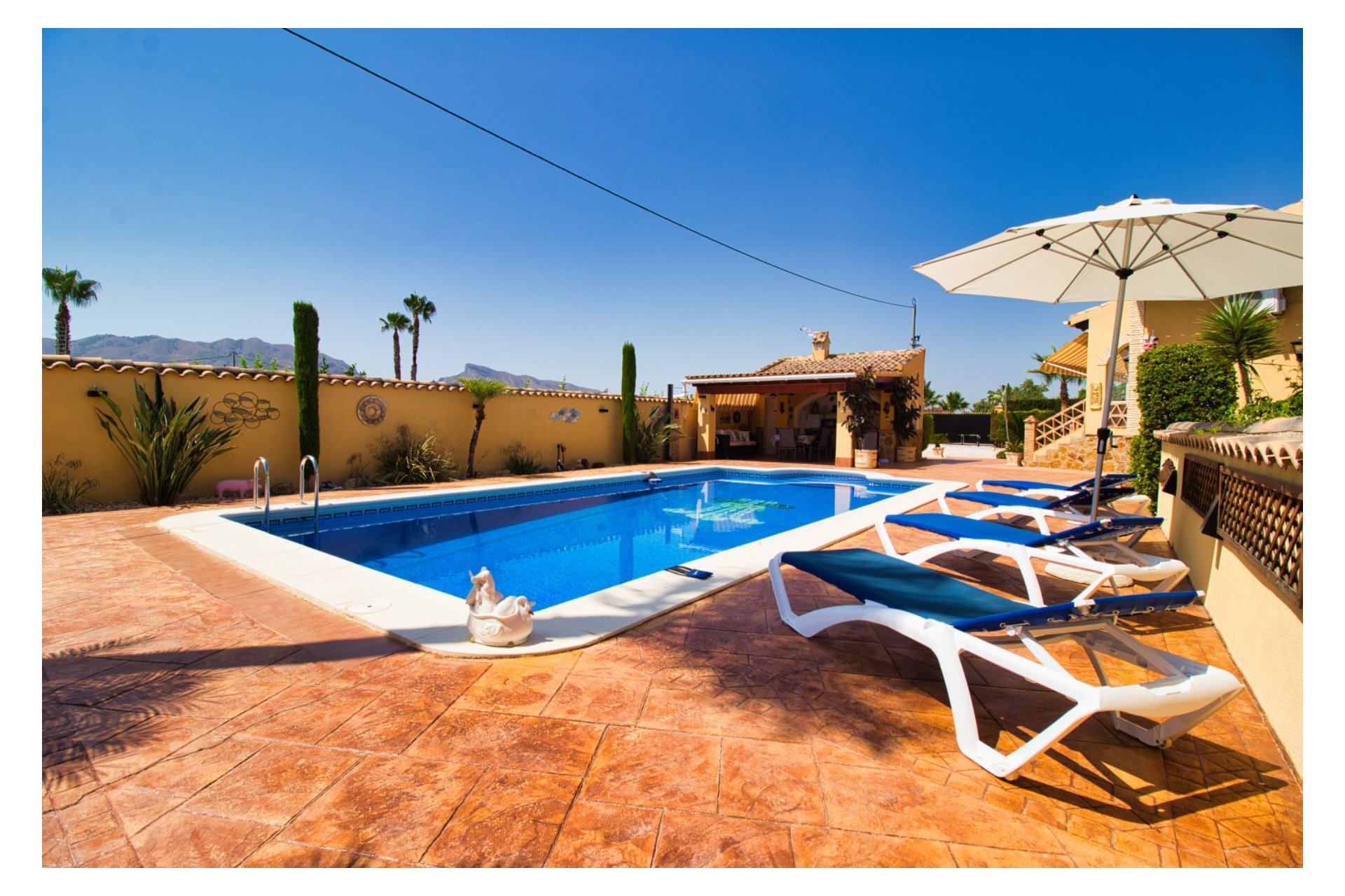 Herverkoop - Country House -
La Murada