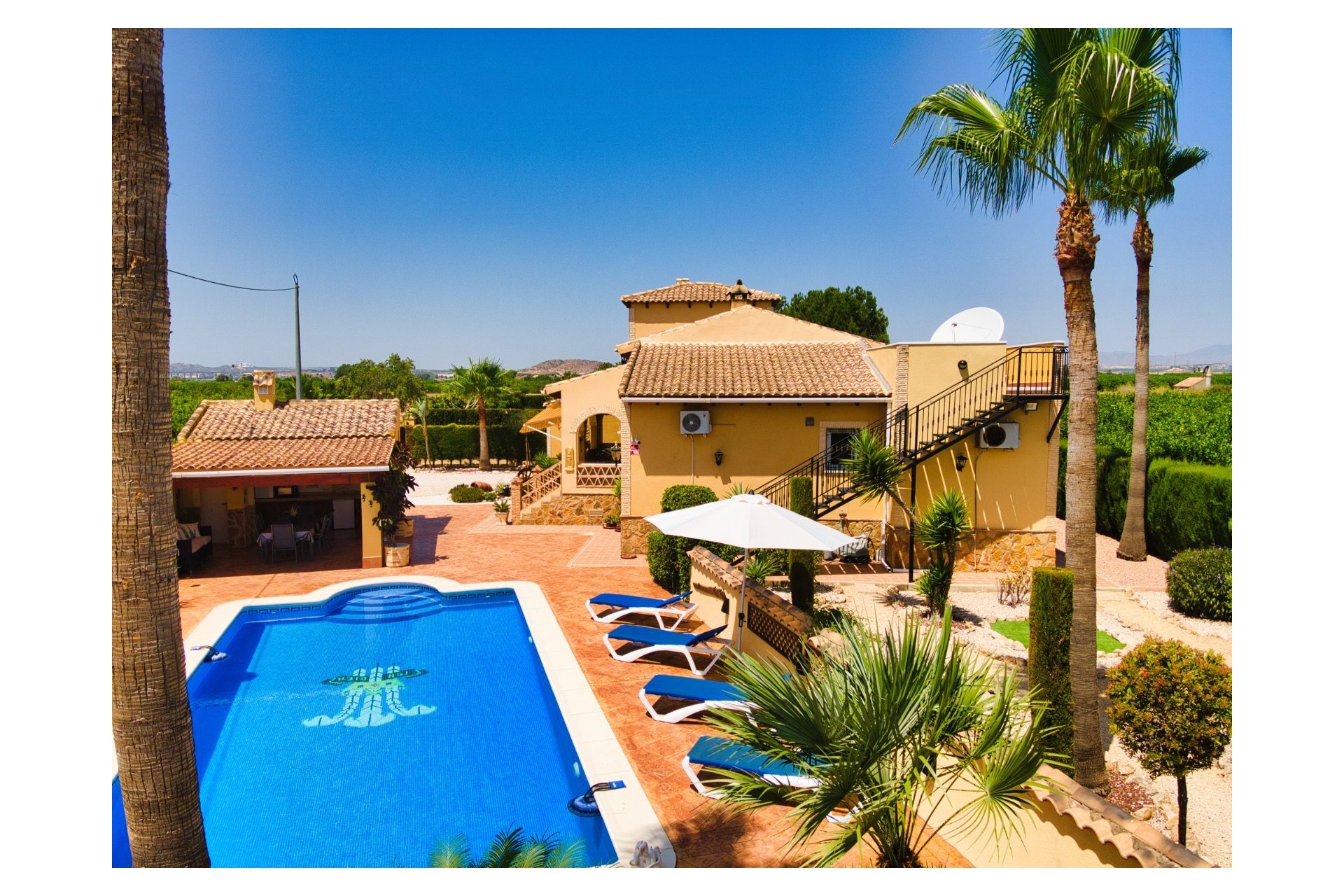 Herverkoop - Country House -
La Murada