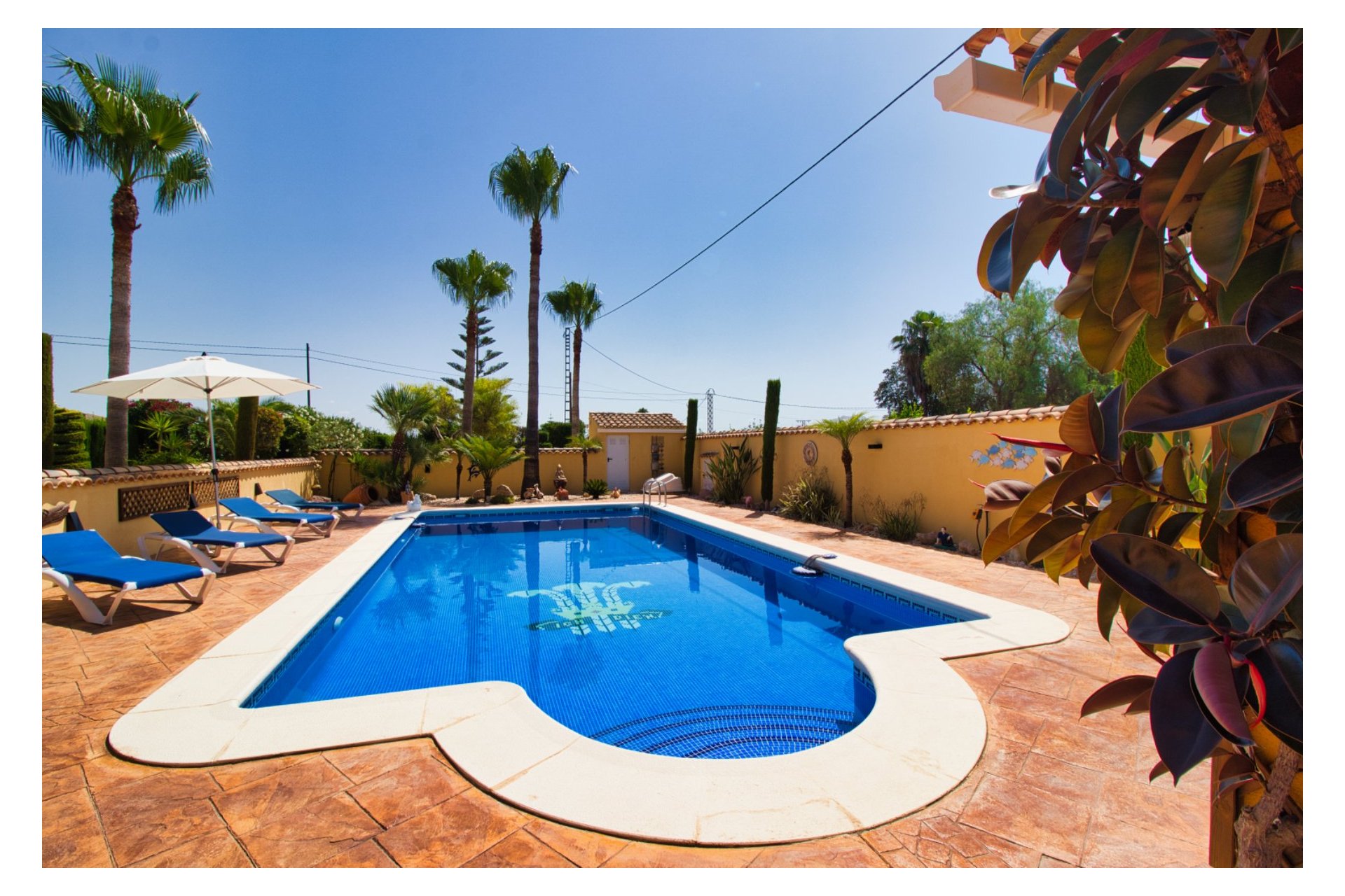 Herverkoop - Country House -
La Murada