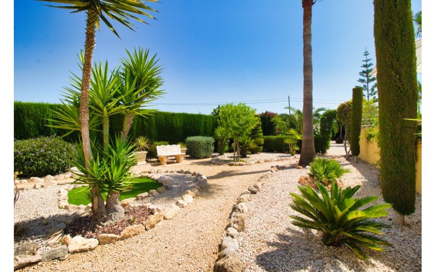 Herverkoop - Country House -
La Murada