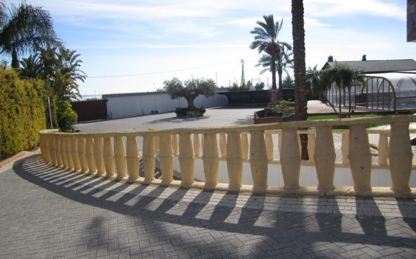 Herverkoop - Country House -
Los Montesinos - Costa Blanca