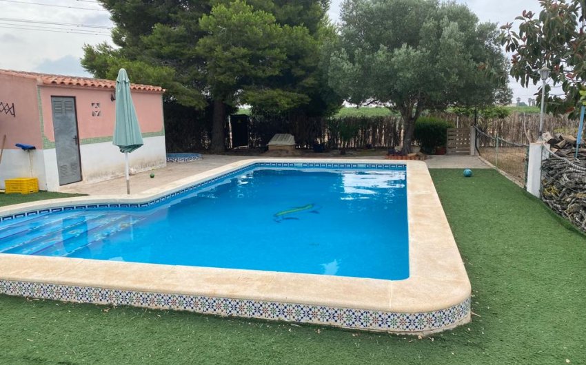 Herverkoop - Country House -
Los Montesinos - La Herrada