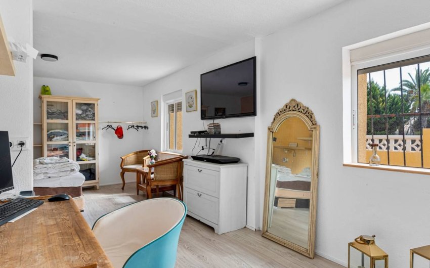 Herverkoop - Country House -
Los Montesinos