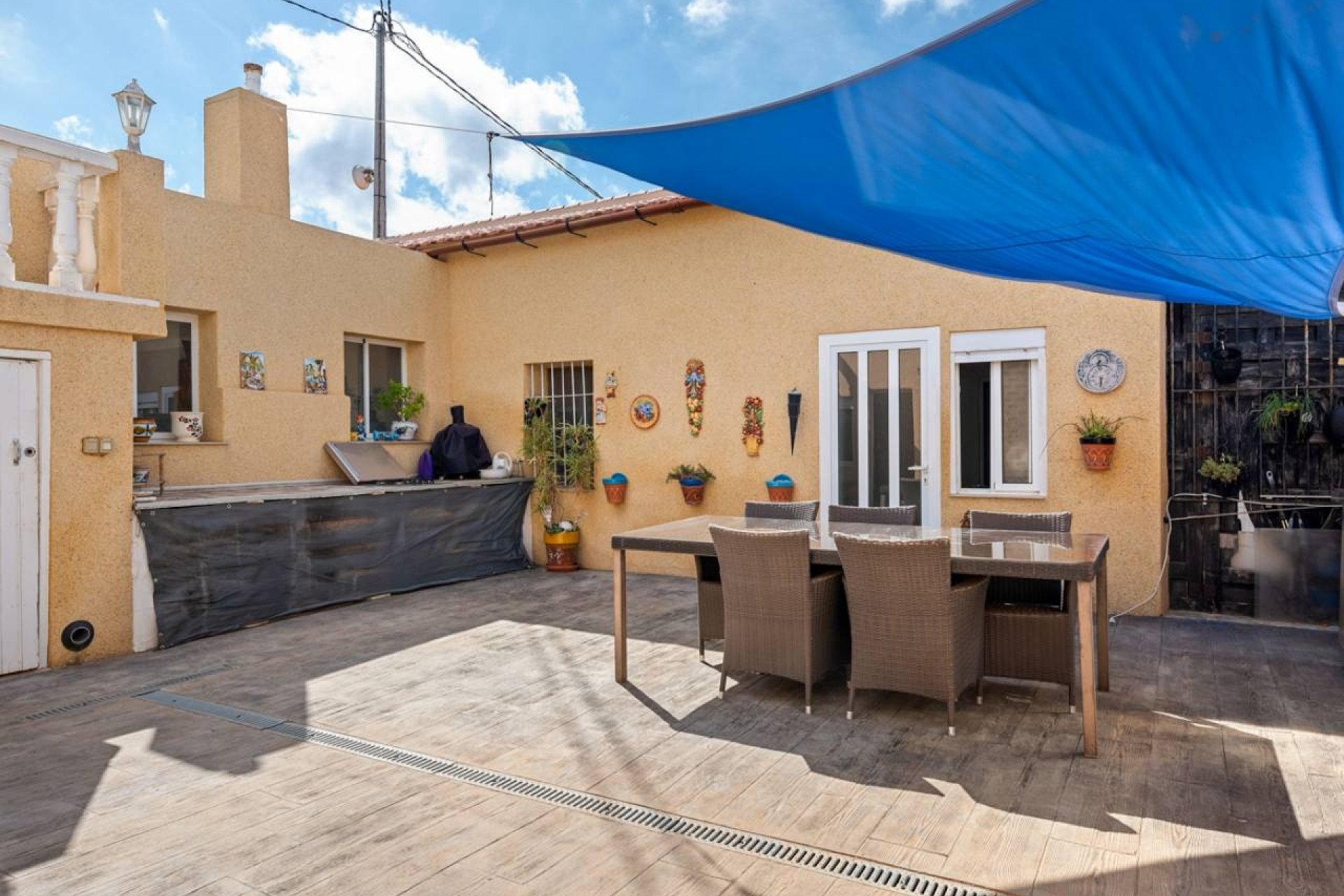 Herverkoop - Country House -
Los Montesinos