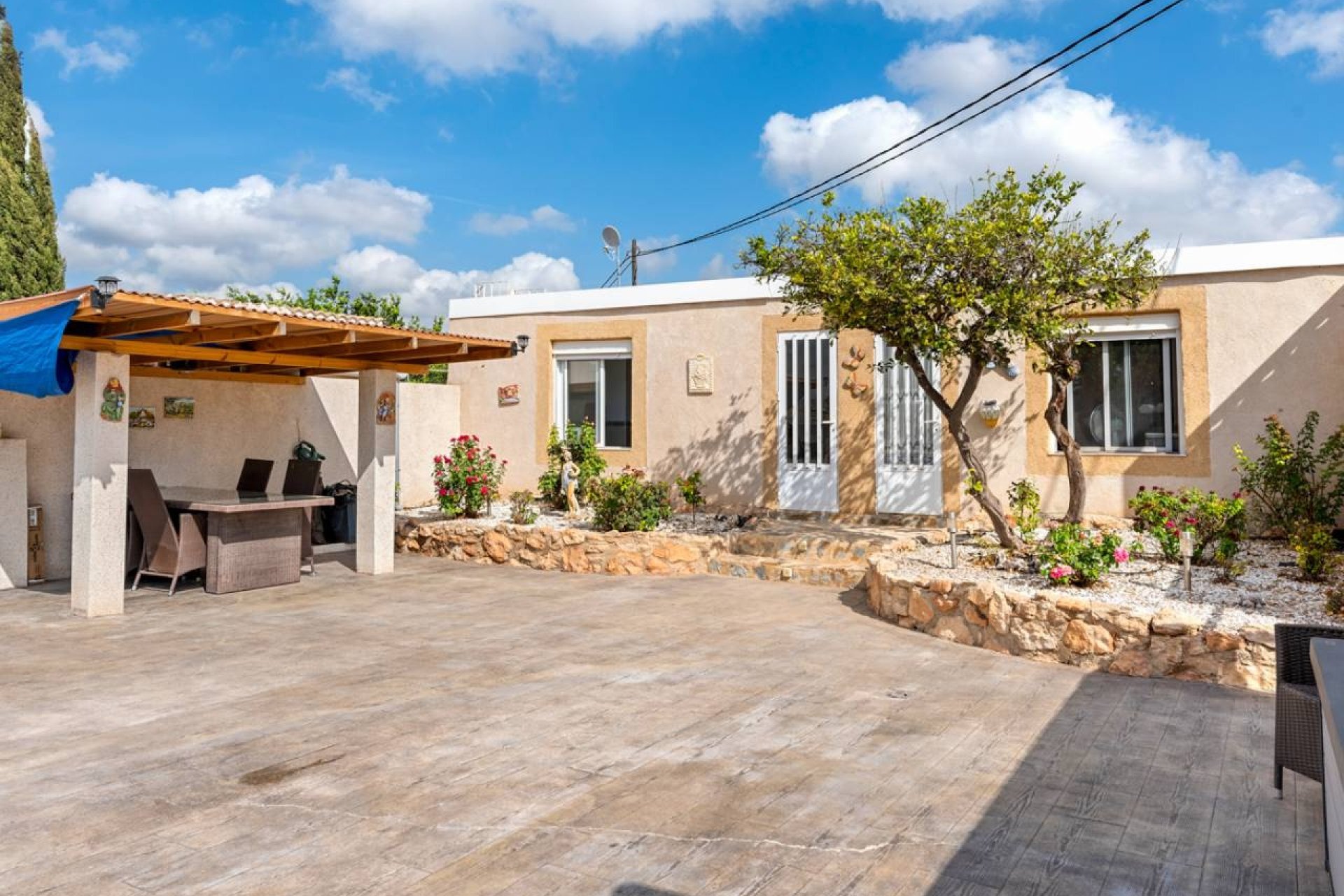 Herverkoop - Country House -
Los Montesinos