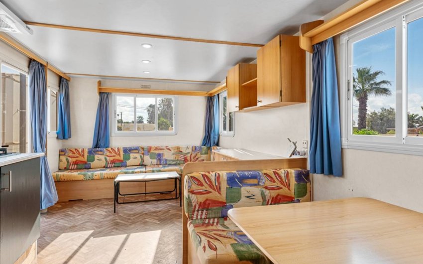 Herverkoop - Country House -
Los Montesinos