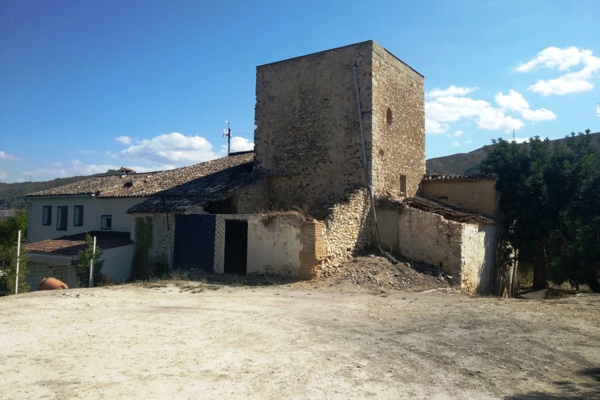 Herverkoop - Country House -
Ontinyent