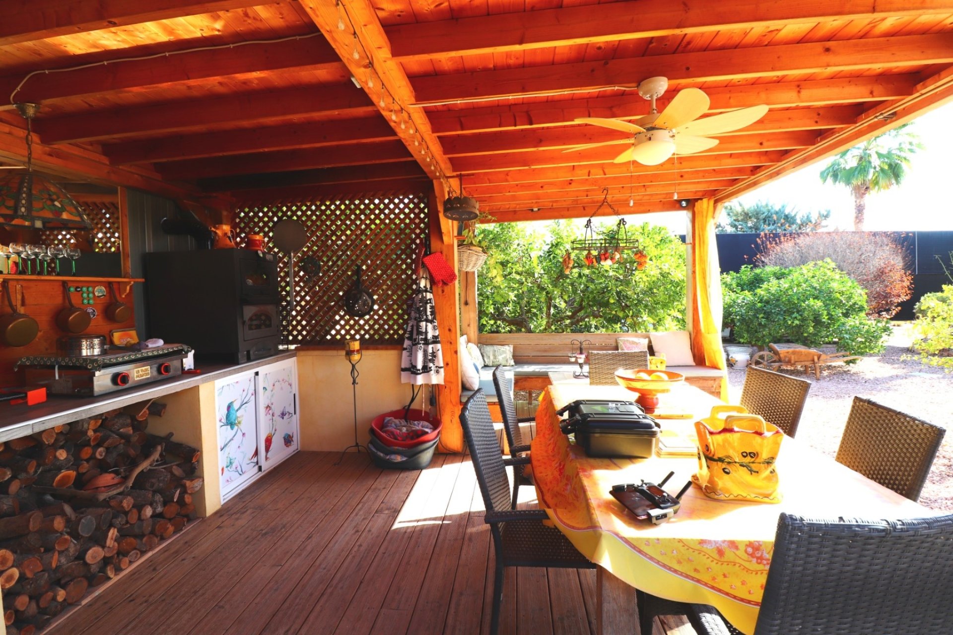 Herverkoop - Country House -
Orihuela - La Campaneta